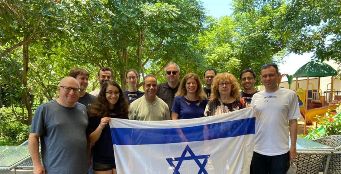 קונסולית ישראל מברכת את נבחרת ישראל בהודו